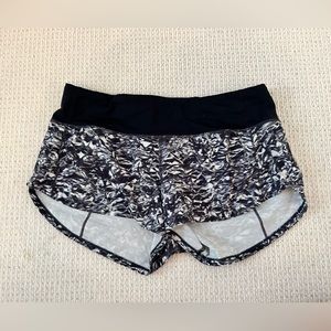 Lululemon speed up shorts size 4